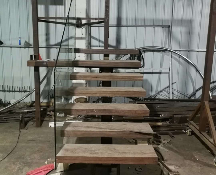 factory production picture-