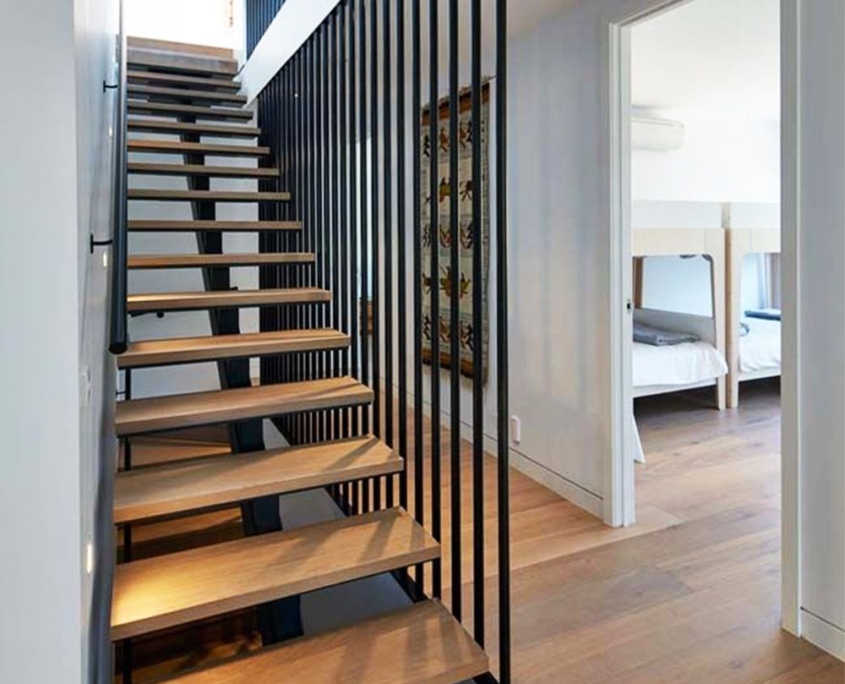 steel railing stringer staircase